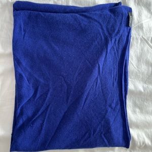 Aritzia Babaton scarf